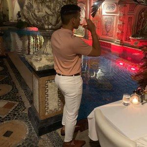 Meet your Posher, Anthony